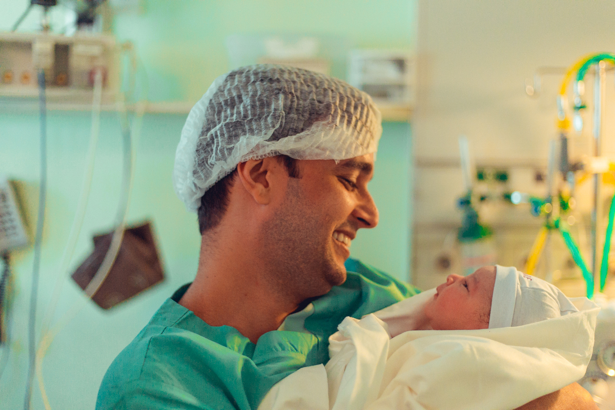 senhoritas fotografia parto normal nascimento humanizado obstare salvador obstetra adriana monteiro rodrigo lemos obstare salvador hospital alianca cesariana cesaria foto fotografa fotografo melhor criativo documental fotojornalismo maternidade