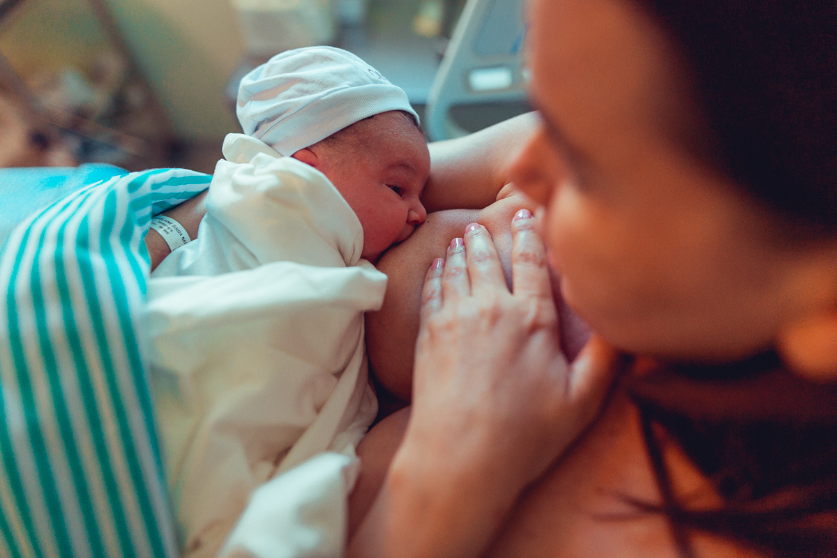 senhoritas fotografia parto normal nascimento humanizado obstare salvador obstetra adriana monteiro rodrigo lemos obstare salvador hospital alianca cesariana cesaria foto fotografa fotografo melhor criativo documental fotojornalismo maternidade