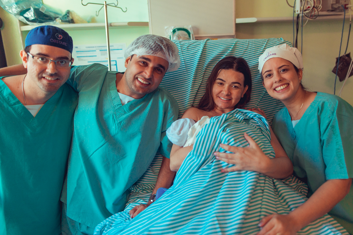 senhoritas fotografia parto normal nascimento humanizado obstare salvador obstetra adriana monteiro rodrigo lemos obstare salvador hospital alianca cesariana cesaria foto fotografa fotografo melhor criativo documental fotojornalismo maternidade