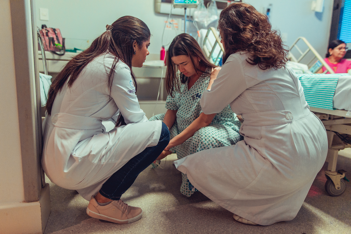 senhoritas fotografia parto normal nascimento humanizado obstare salvador obstetra adriana monteiro rodrigo lemos obstare salvador hospital alianca cesariana cesaria foto fotografa fotografo melhor criativo documental fotojornalismo maternidade