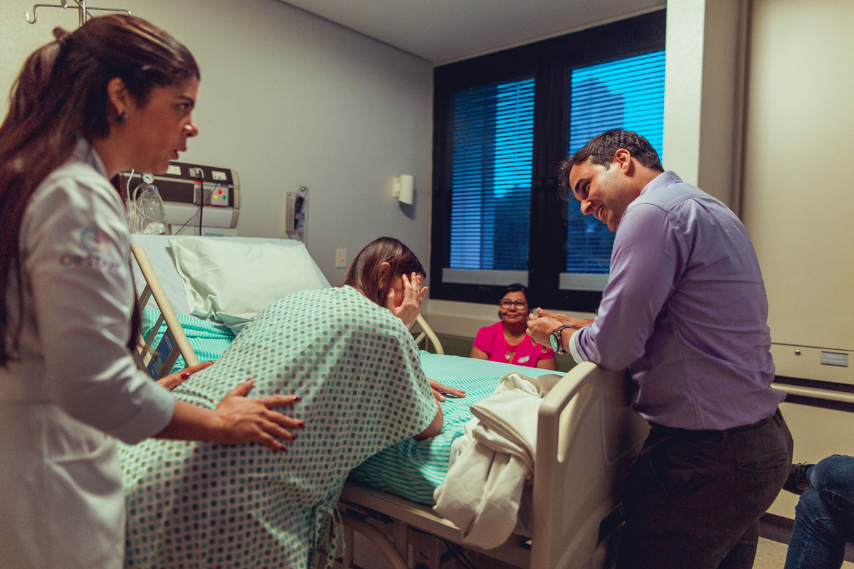 senhoritas fotografia parto normal nascimento humanizado obstare salvador obstetra adriana monteiro rodrigo lemos obstare salvador hospital alianca cesariana cesaria foto fotografa fotografo melhor criativo documental fotojornalismo maternidade