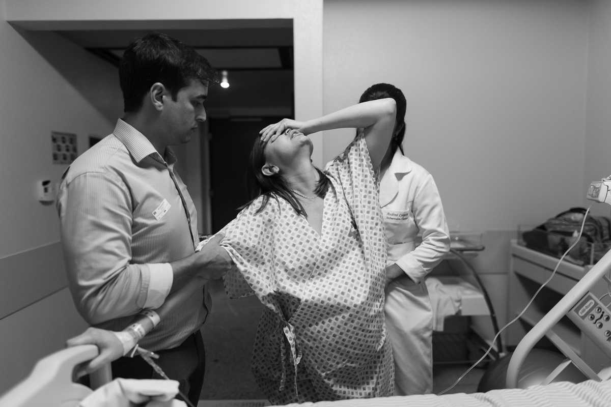 senhoritas fotografia parto normal nascimento humanizado obstare salvador obstetra adriana monteiro rodrigo lemos obstare salvador hospital alianca cesariana cesaria foto fotografa fotografo melhor criativo documental fotojornalismo maternidade