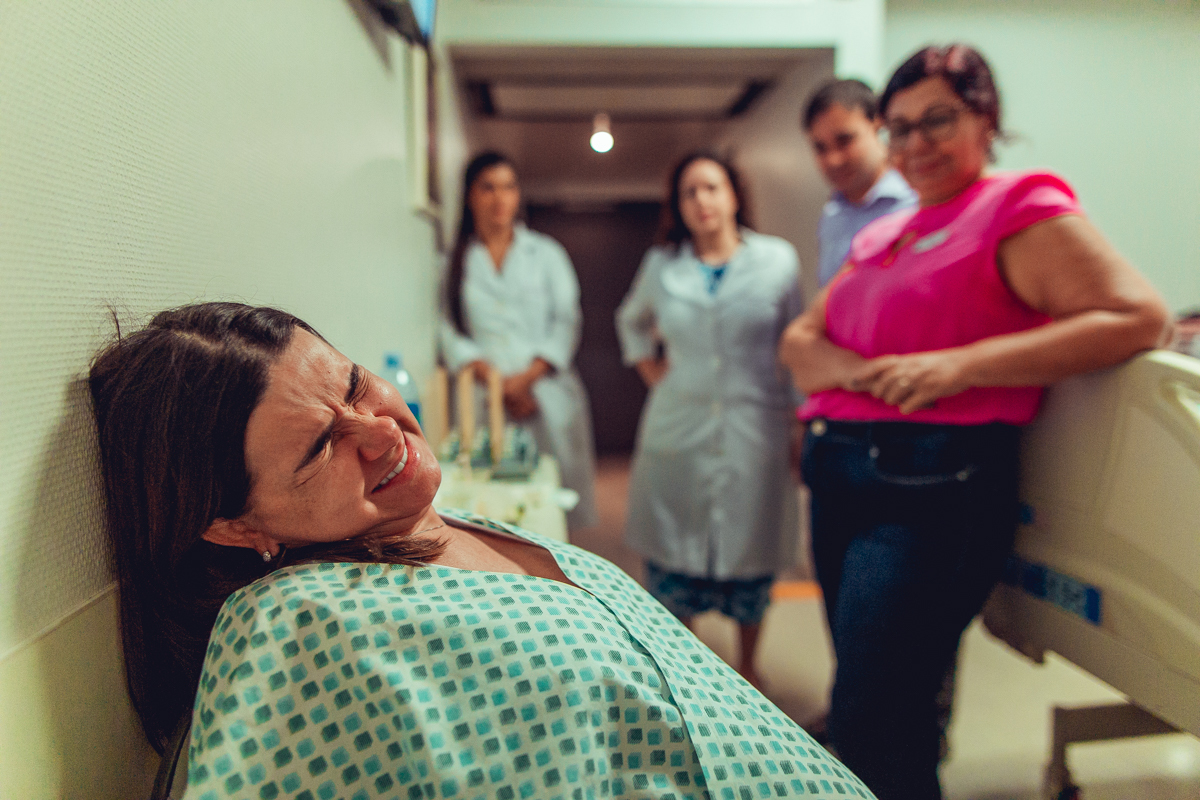 senhoritas fotografia parto normal nascimento humanizado obstare salvador obstetra adriana monteiro rodrigo lemos obstare salvador hospital alianca cesariana cesaria foto fotografa fotografo melhor criativo documental fotojornalismo maternidade