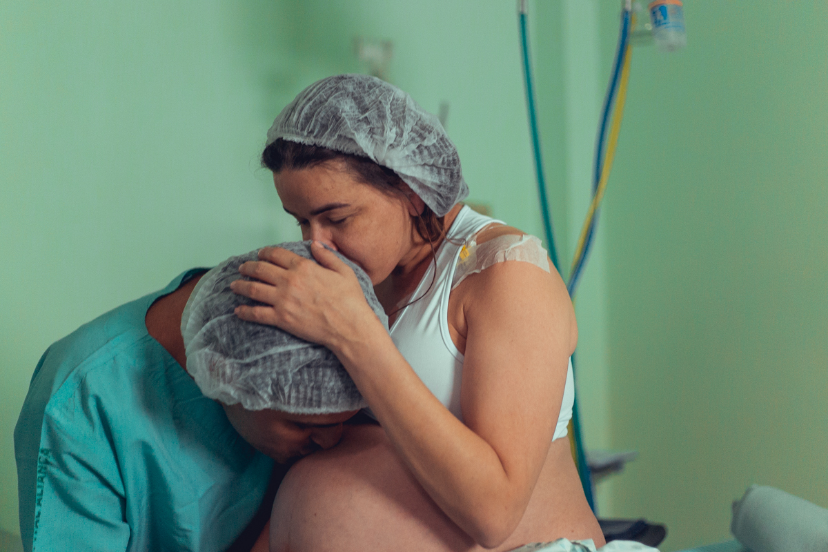 senhoritas fotografia parto normal nascimento humanizado obstare salvador obstetra adriana monteiro rodrigo lemos obstare salvador hospital alianca cesariana cesaria foto fotografa fotografo melhor criativo documental fotojornalismo maternidade