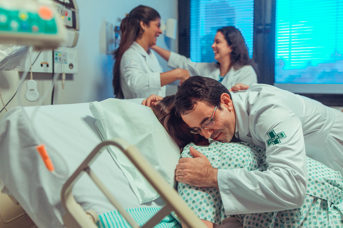 senhoritas fotografia parto normal nascimento humanizado obstare salvador obstetra adriana monteiro rodrigo lemos obstare salvador hospital alianca cesariana cesaria foto fotografa fotografo melhor criativo documental fotojornalismo maternidade