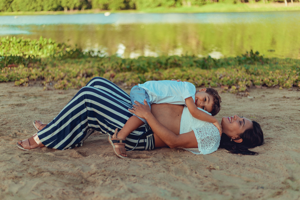 ensaio gestante parque de pituaçu salvador senhoritas fotografia foto fotografo fotografa pose gravida gravidez book album criativo natureza diferente bahia espontanea documental