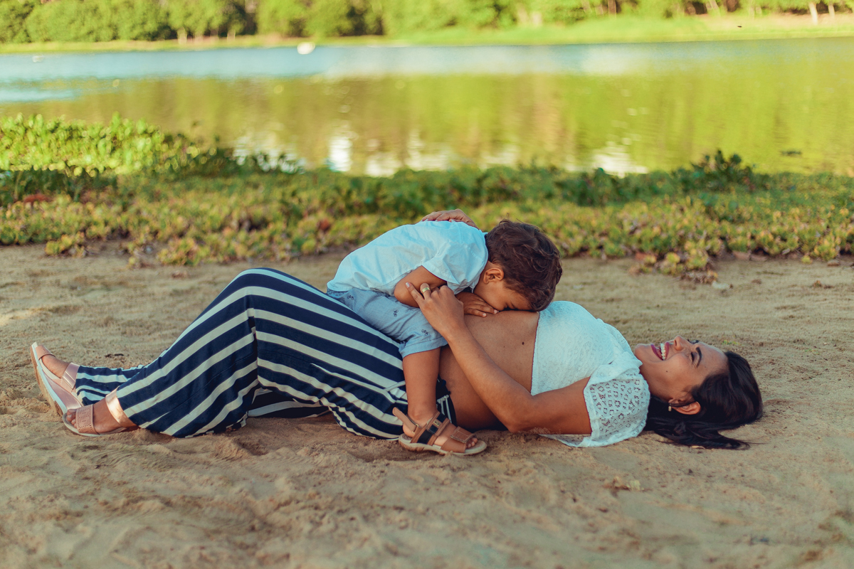 ensaio gestante parque de pituaçu salvador senhoritas fotografia foto fotografo fotografa pose gravida gravidez book album criativo natureza diferente bahia espontanea documental