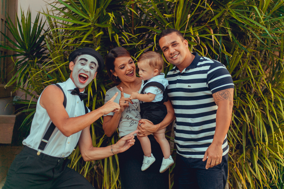 senhoritas fotografia pe de lata musica musicalizacao banda animação aniversario infantil salvador festa criança 1 ano fotografa fotografo charlie chaplin decoração tatu bola festas sustentaveis sustentavel decor diferente criativa