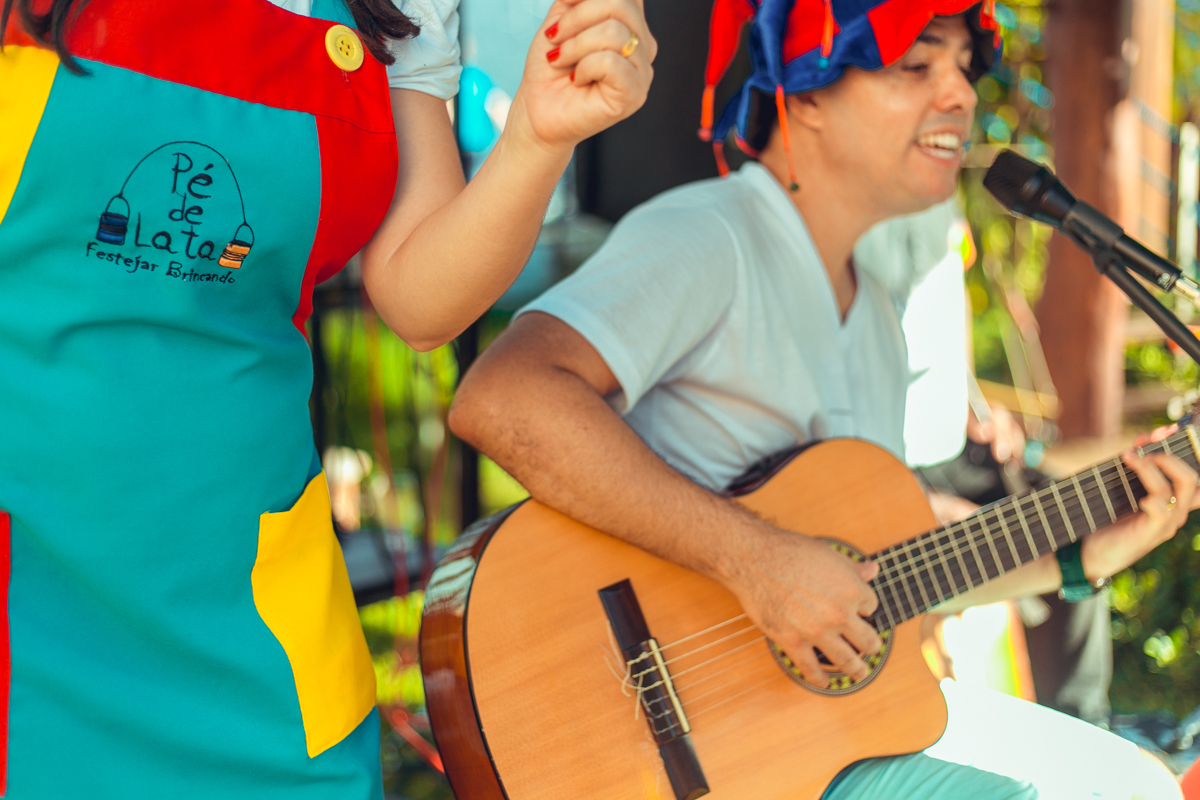senhoritas fotografia pe de lata musica musicalizacao banda animação aniversario infantil salvador festa criança 1 ano fotografa fotografo charlie chaplin decoração tatu bola festas sustentaveis sustentavel decor diferente criativa
