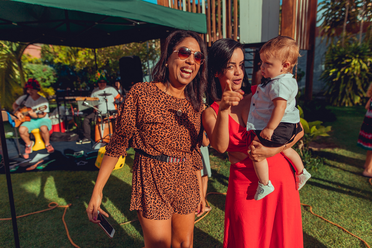 senhoritas fotografia pe de lata musica musicalizacao banda animação aniversario infantil salvador festa criança 1 ano fotografa fotografo charlie chaplin decoração tatu bola festas sustentaveis sustentavel decor diferente criativa
