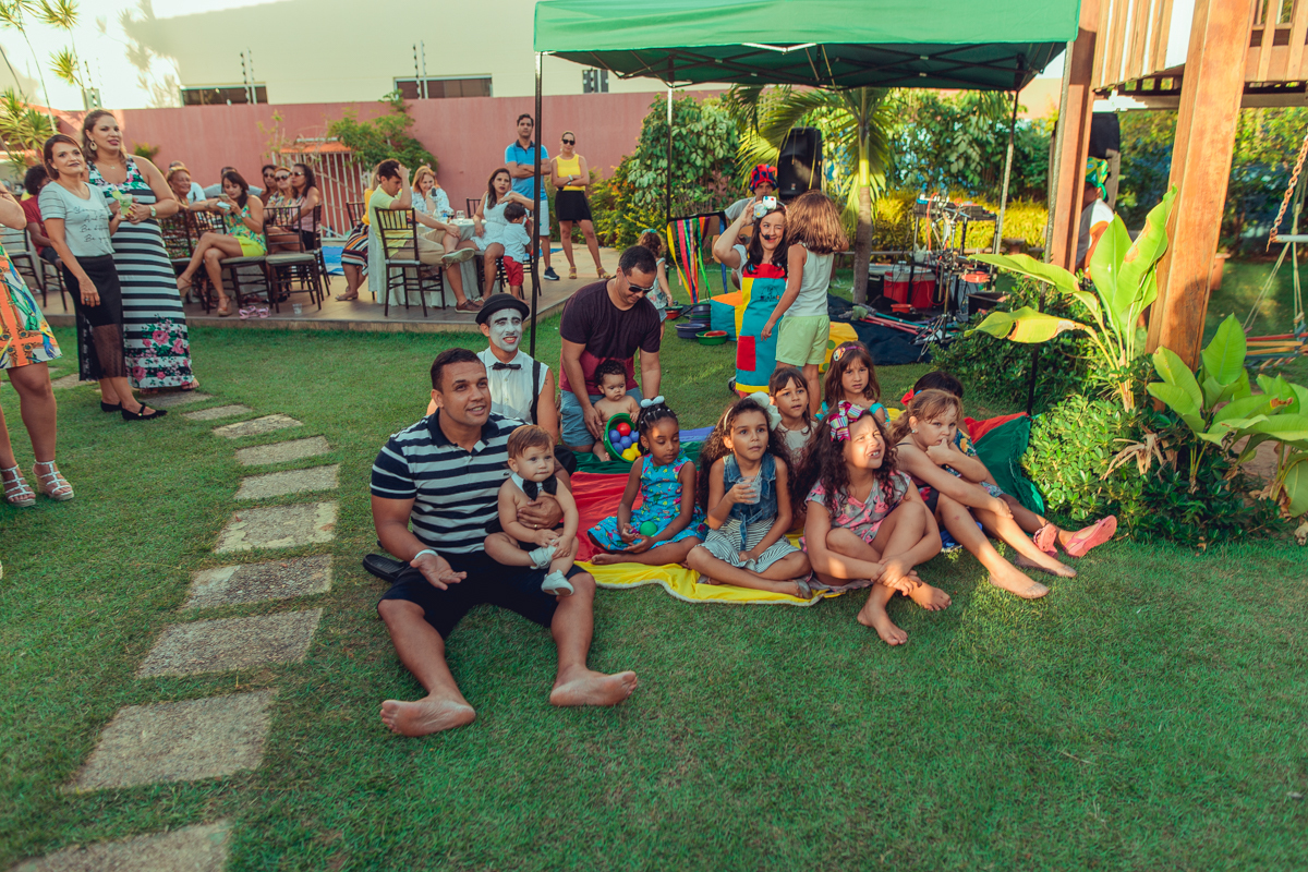 senhoritas fotografia pe de lata musica musicalizacao banda animação aniversario infantil salvador festa criança 1 ano fotografa fotografo charlie chaplin decoração tatu bola festas sustentaveis sustentavel decor diferente criativa