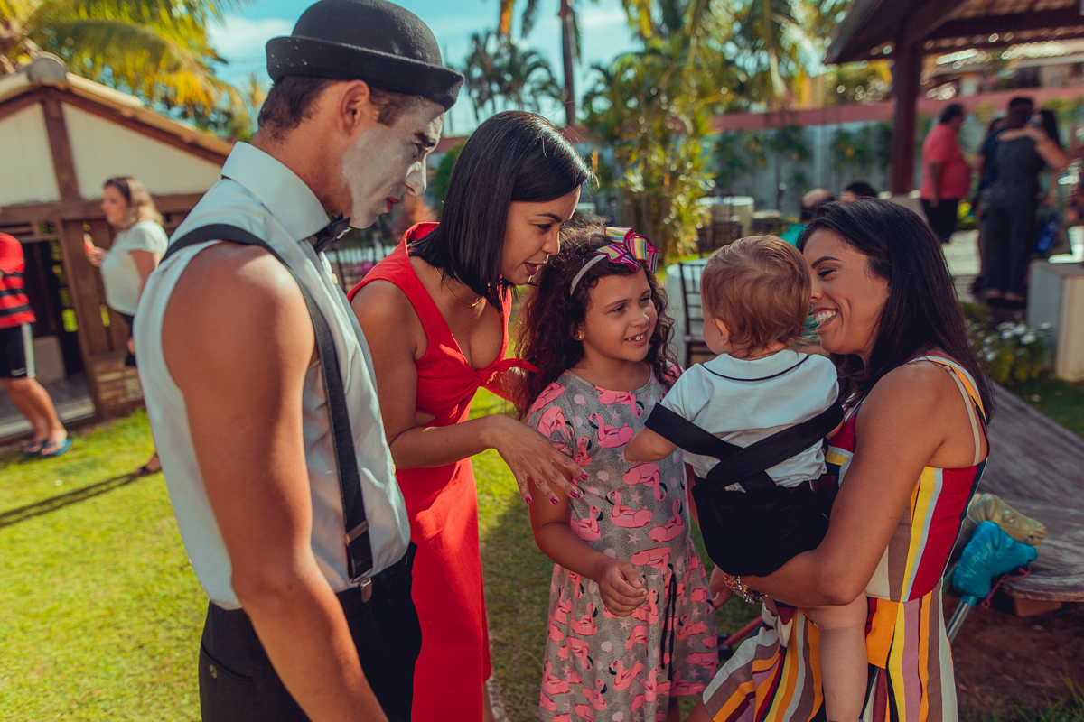 senhoritas fotografia pe de lata musica musicalizacao banda animação aniversario infantil salvador festa criança 1 ano fotografa fotografo charlie chaplin decoração tatu bola festas sustentaveis sustentavel decor diferente criativa