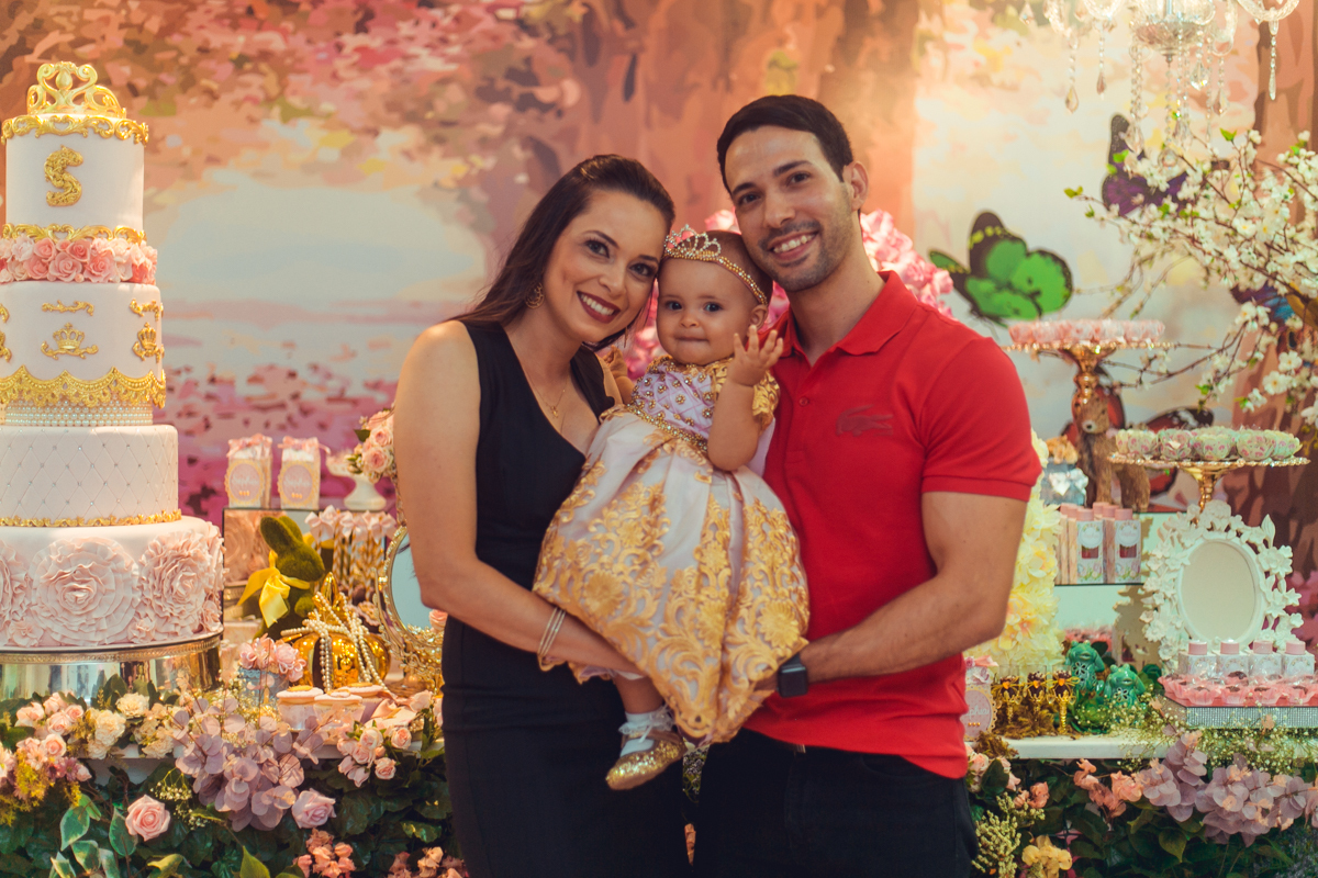 aniversario infantil salvador 1 um ano menina menino kz eventos casa de festas decoração jardim encantado passaros princesa foto fotografa fotografo criativo lindo melhor festa decor decoração animadora flores espaço o que vestir roupa vestido