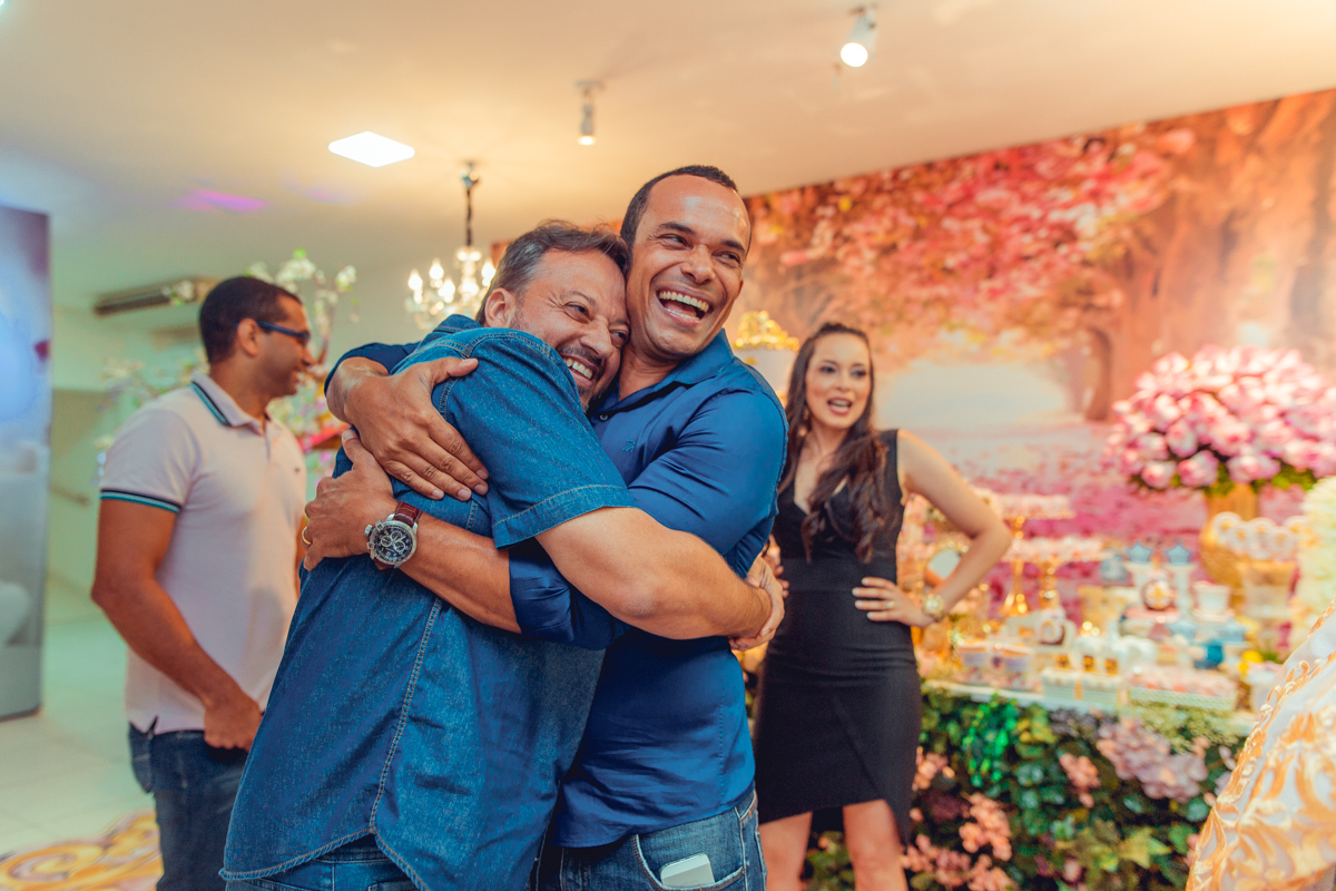 aniversario infantil salvador 1 um ano menina menino kz eventos casa de festas decoração jardim encantado passaros princesa foto fotografa fotografo criativo lindo melhor festa decor decoração animadora flores espaço o que vestir roupa vestido espontanea