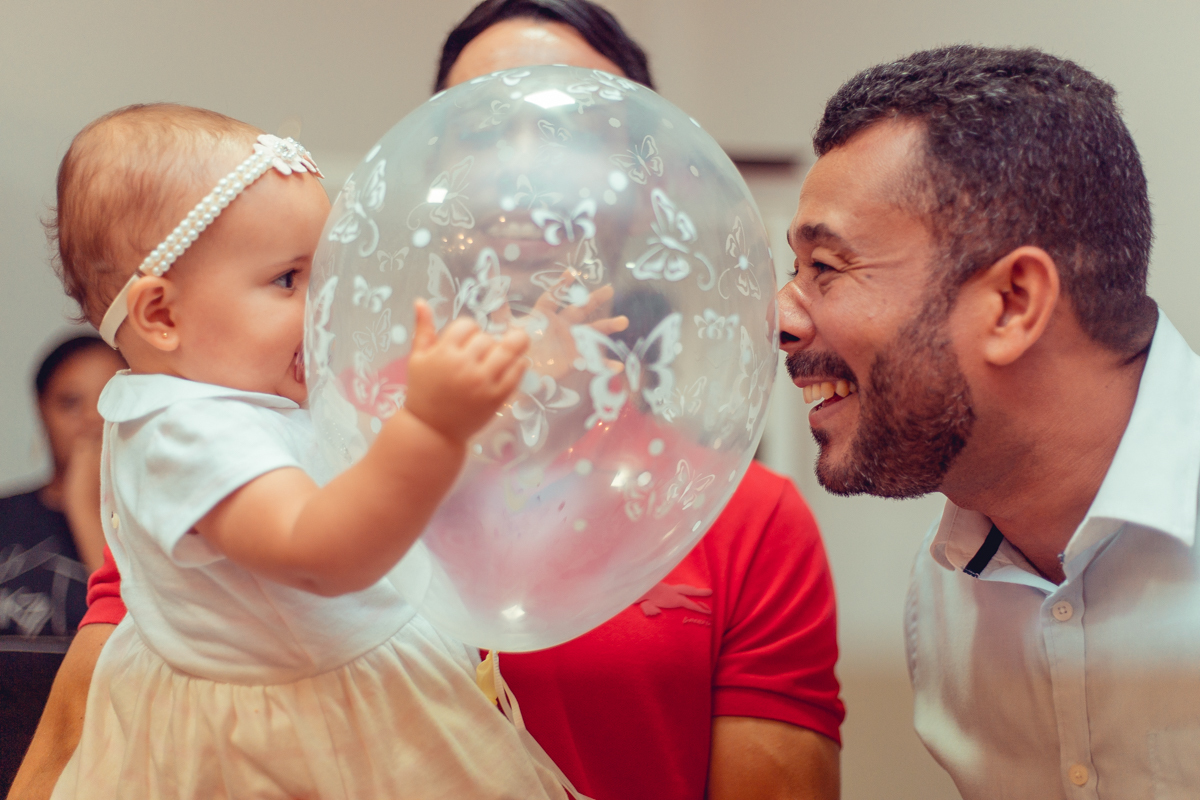 aniversario infantil salvador 1 um ano menina menino kz eventos casa de festas decoração jardim encantado passaros princesa foto fotografa fotografo criativo lindo melhor festa decor decoração animadora flores espaço o que vestir roupa vestido espontanea