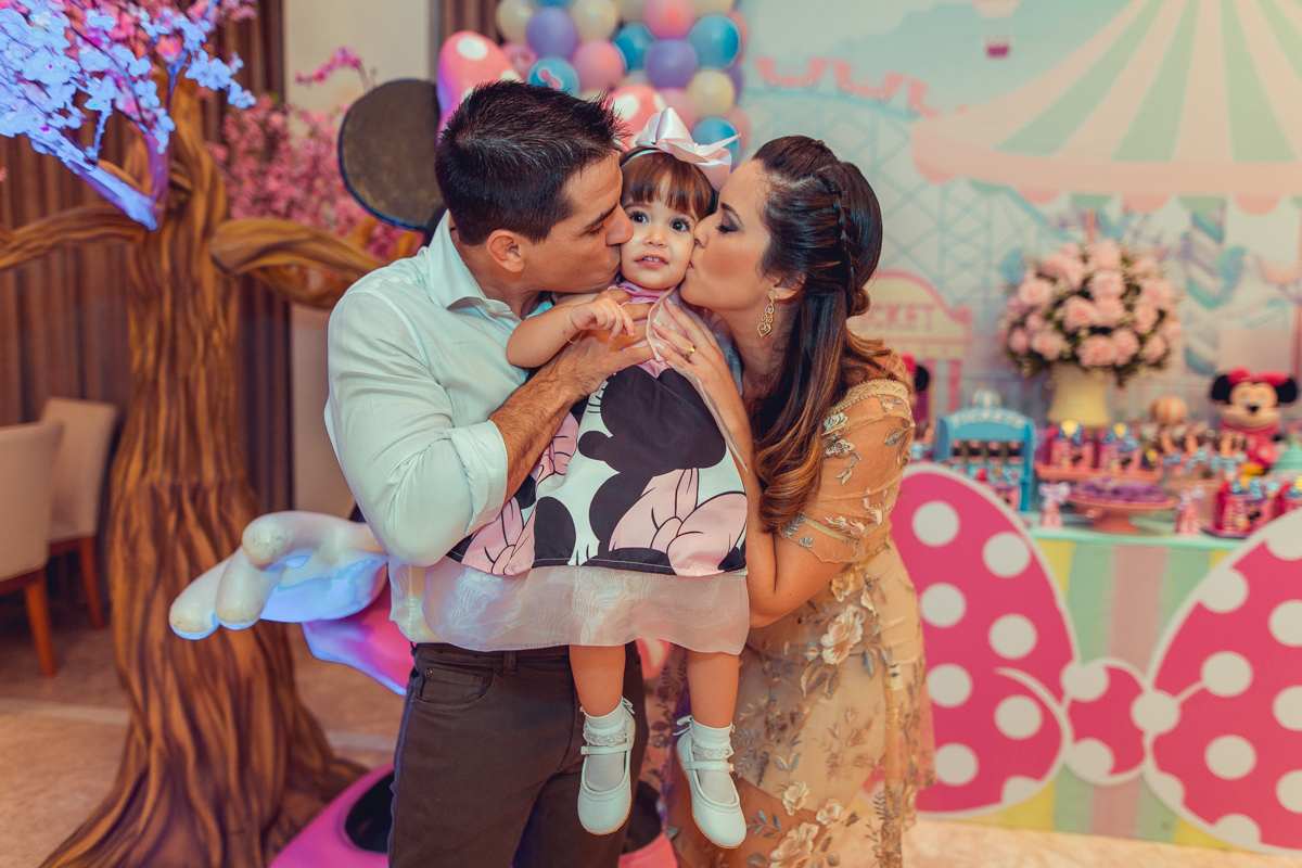 aniversario infantil salvador minnie 
 rosa festa 1 ano 2 fotografia foto fotografa fotografo decor party ideias diferente bolo bonito melhor perfeito buffet