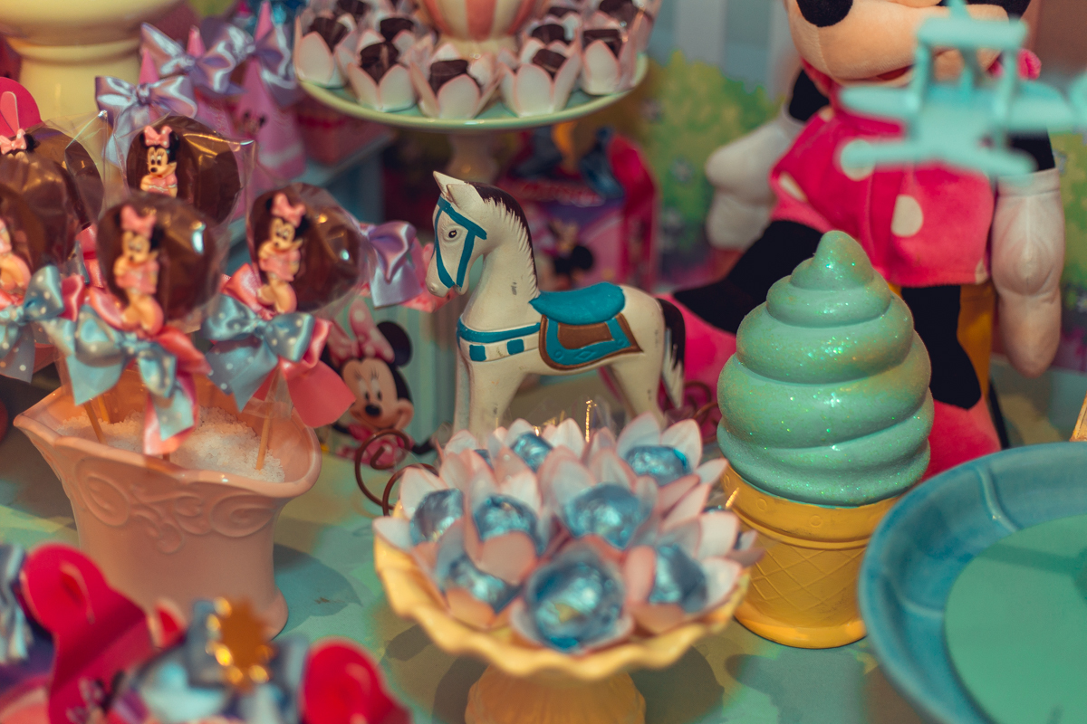 aniversario infantil salvador minnie 
 rosa festa 1 ano 2 fotografia foto fotografa fotografo decor party ideias diferente bolo bonito melhor perfeito buffet