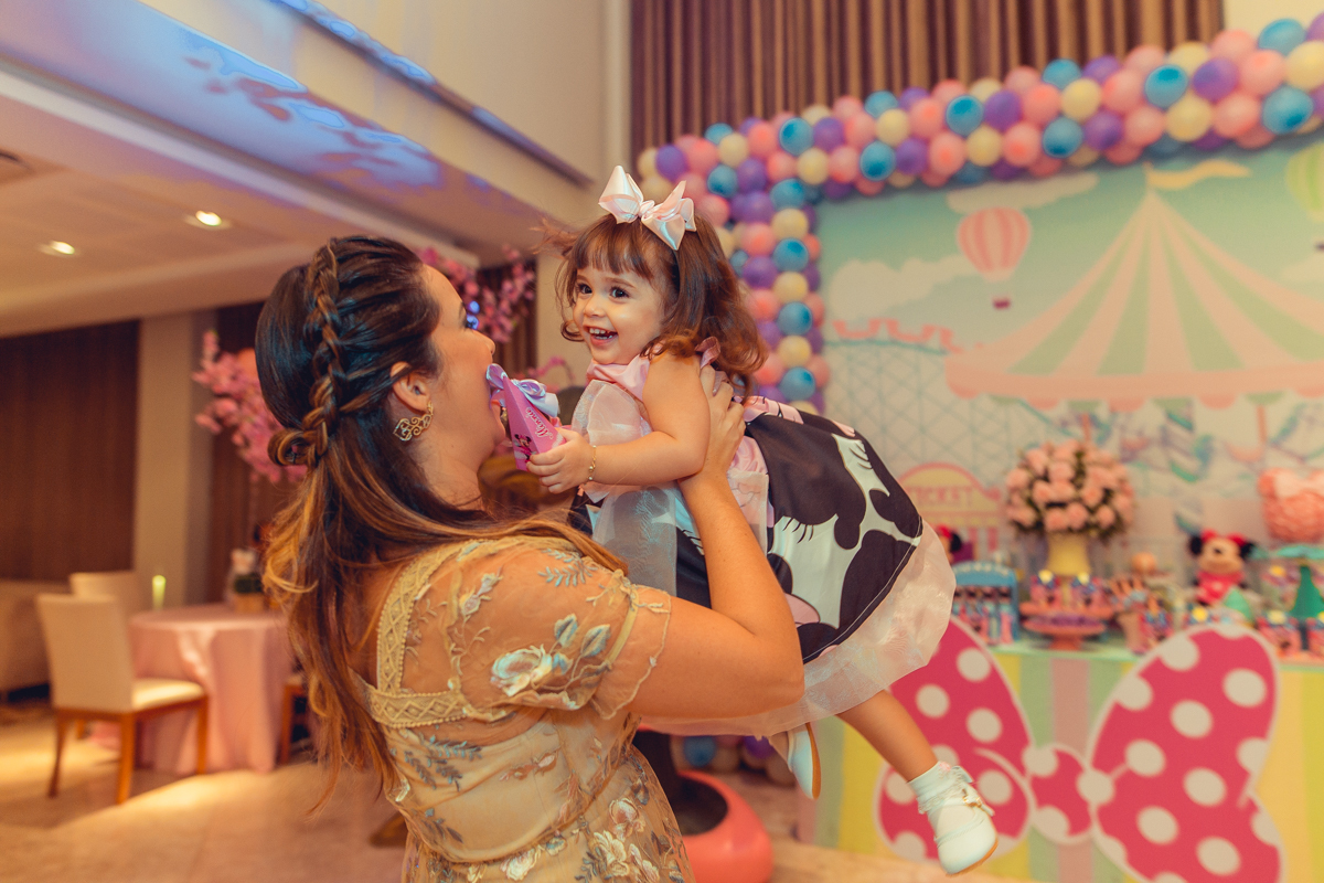 aniversario infantil salvador minnie 
 rosa festa 1 ano 2 fotografia foto fotografa fotografo decor party ideias diferente bolo bonito melhor perfeito buffet
