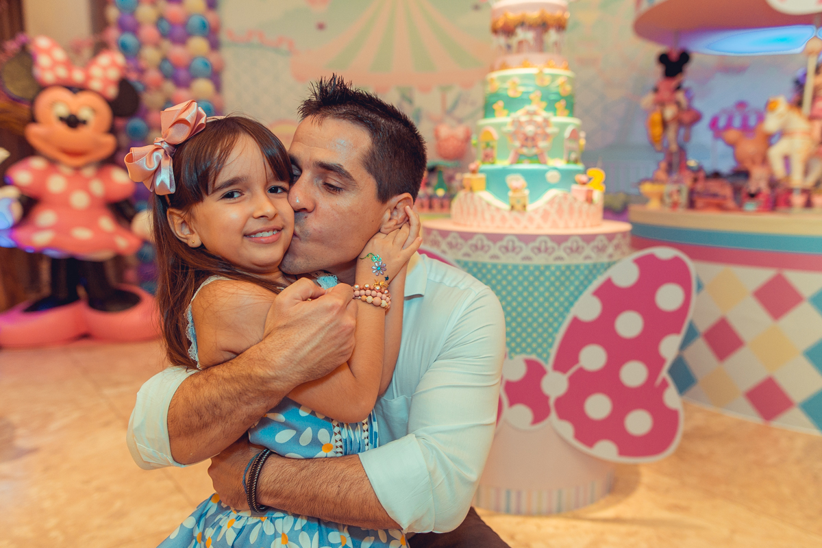 aniversario infantil salvador minnie 
 rosa festa 1 ano 2 fotografia foto fotografa fotografo decor party ideias diferente bolo bonito melhor perfeito buffet