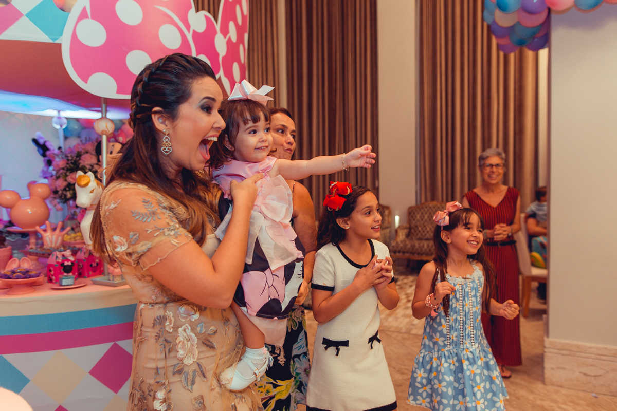 aniversario infantil salvador minnie 
 rosa festa 1 ano 2 fotografia foto fotografa fotografo decor party ideias diferente bolo bonito melhor perfeito buffet