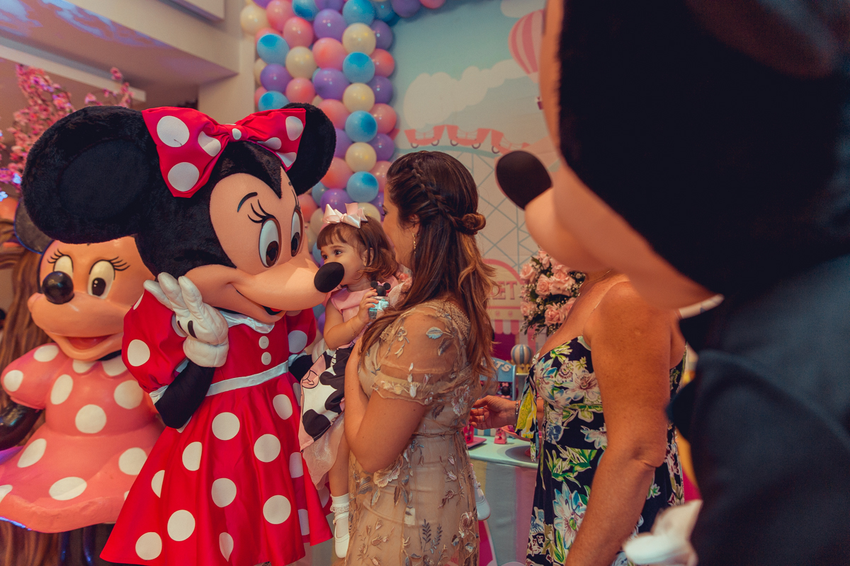 aniversario infantil salvador minnie 
 rosa festa 1 ano 2 fotografia foto fotografa fotografo decor party ideias diferente bolo bonito melhor perfeito buffet