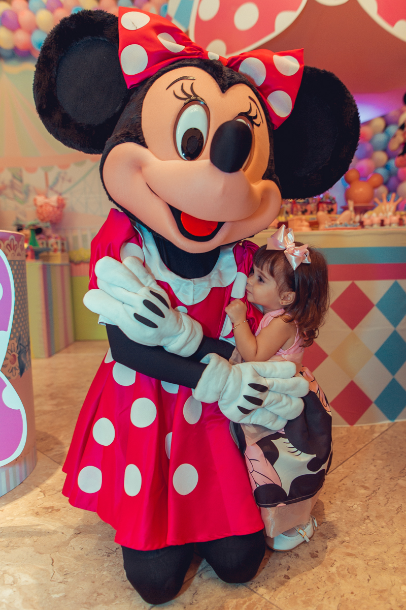 aniversario infantil salvador minnie 
 rosa festa 1 ano 2 fotografia foto fotografa fotografo decor party ideias diferente bolo bonito melhor perfeito buffet