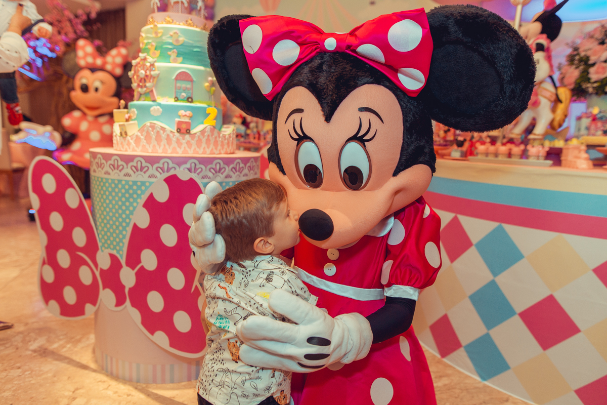 aniversario infantil salvador minnie 
 rosa festa 1 ano 2 fotografia foto fotografa fotografo decor party ideias diferente bolo bonito melhor perfeito buffet