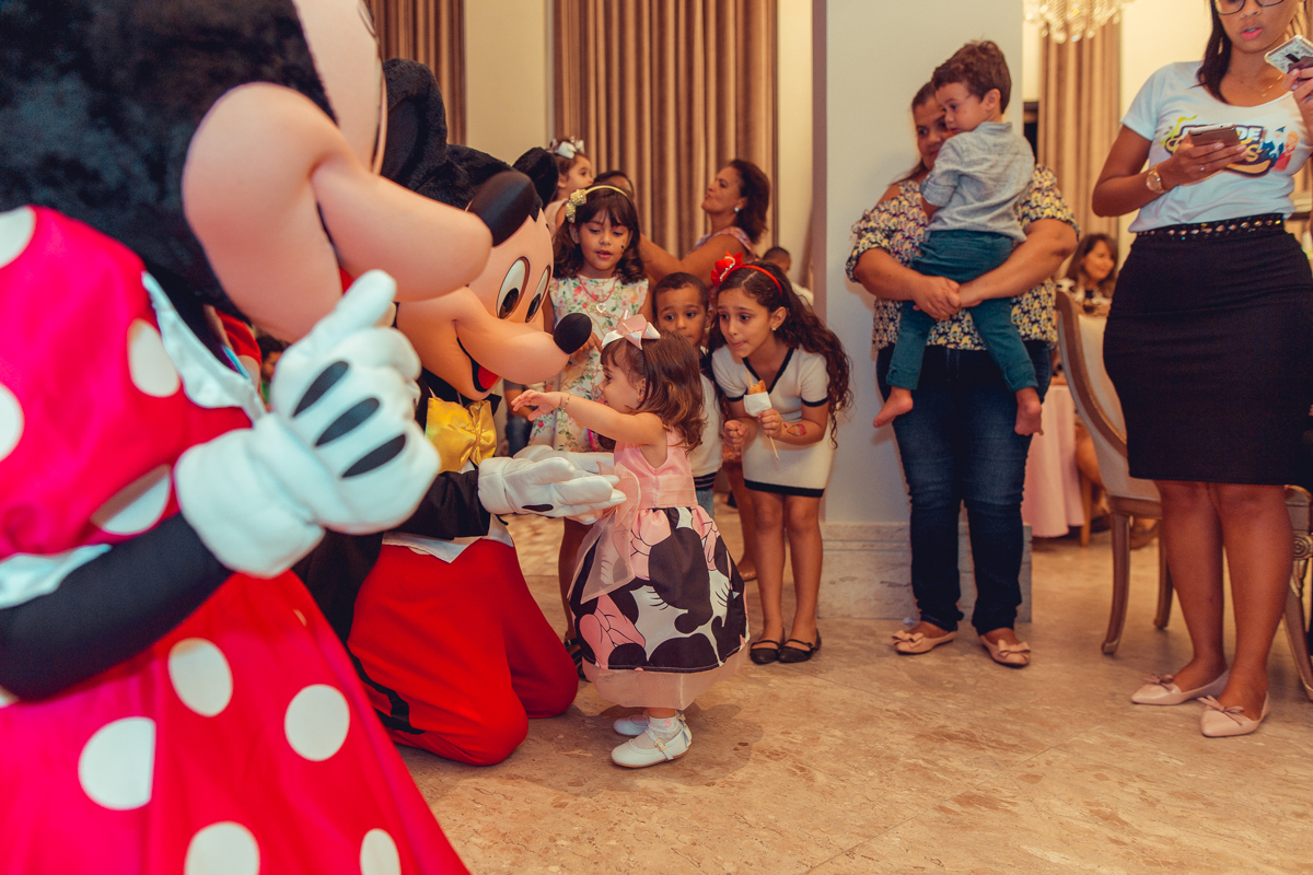 aniversario infantil salvador minnie 
 rosa festa 1 ano 2 fotografia foto fotografa fotografo decor party ideias diferente bolo bonito melhor perfeito buffet