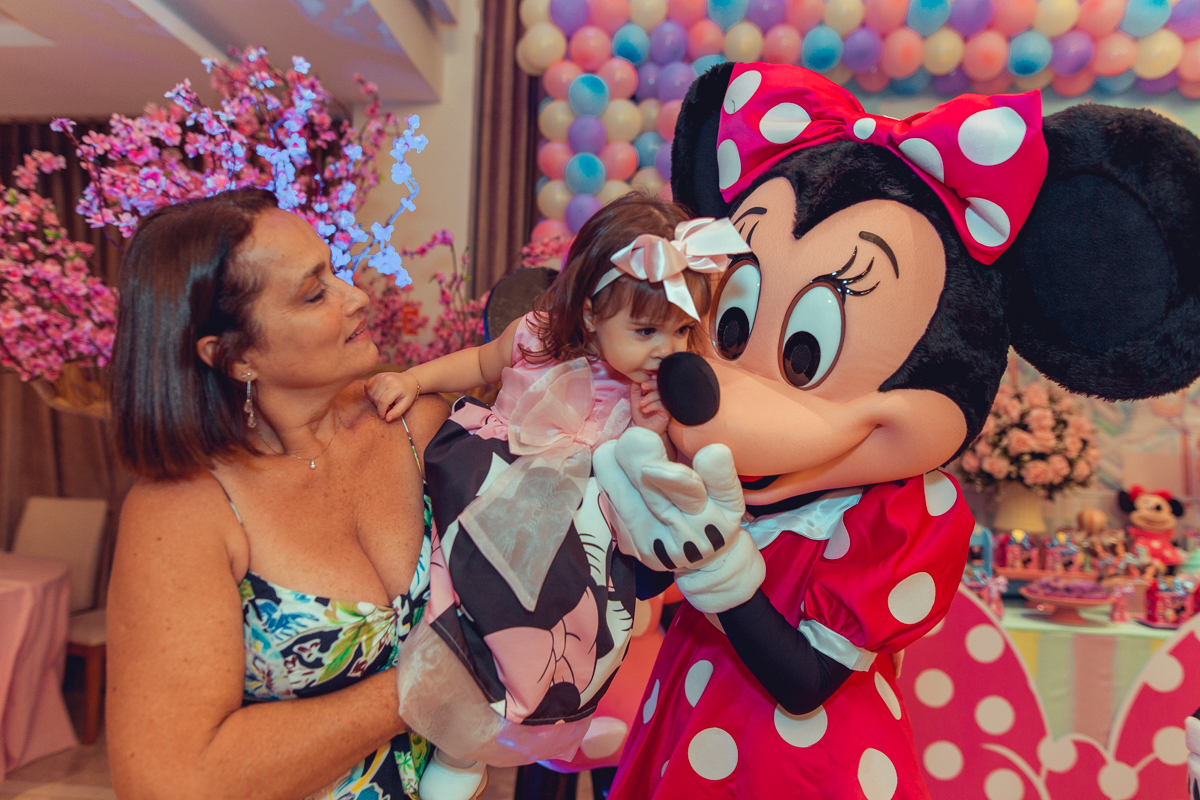 aniversario infantil salvador minnie 
 rosa festa 1 ano 2 fotografia foto fotografa fotografo decor party ideias diferente bolo bonito melhor perfeito buffet