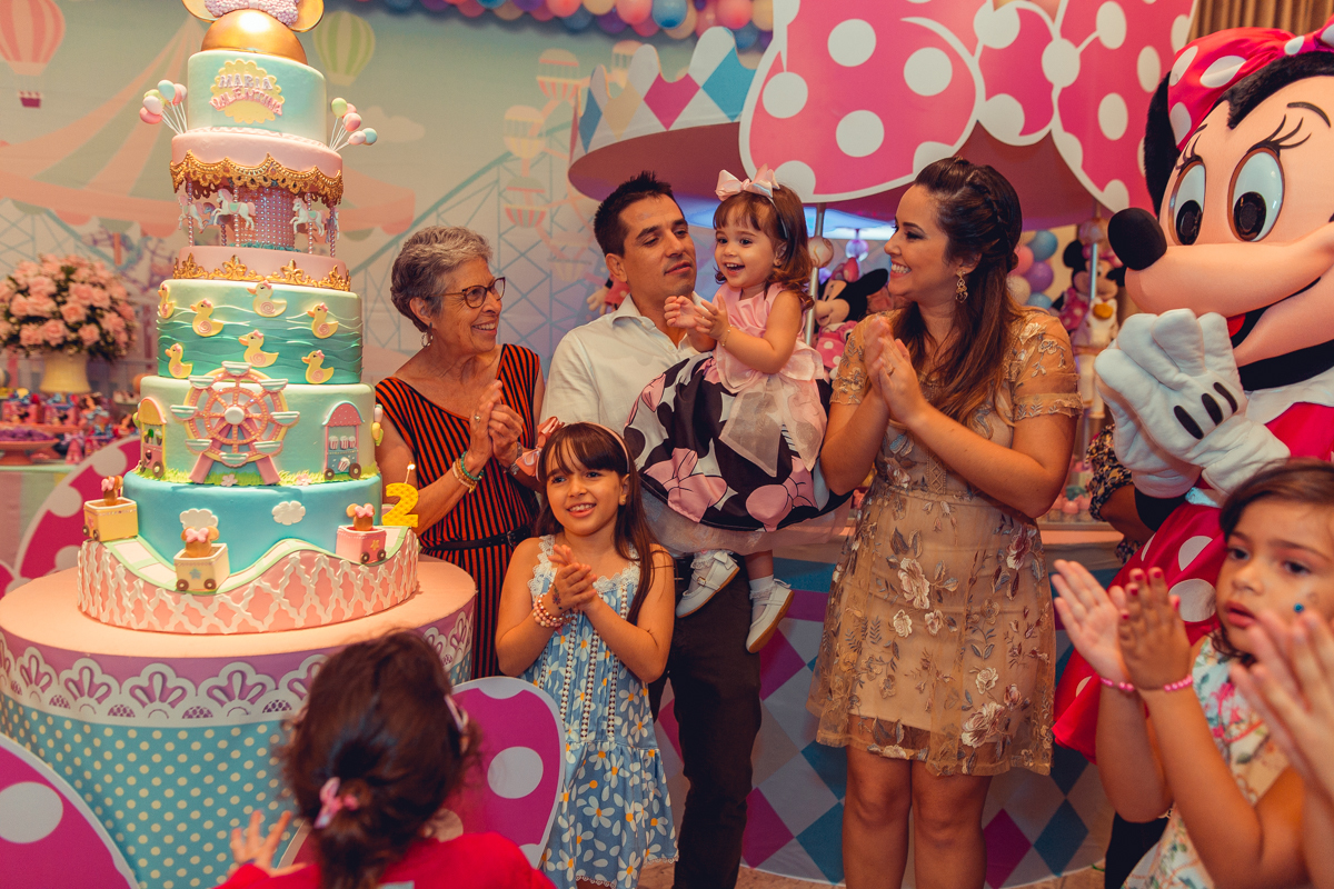aniversario infantil salvador minnie 
 rosa festa 1 ano 2 fotografia foto fotografa fotografo decor party ideias diferente bolo bonito melhor perfeito buffet