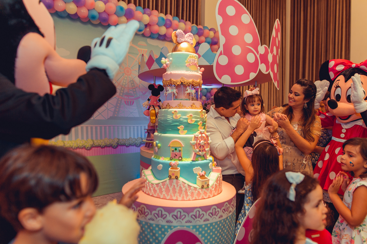 aniversario infantil salvador minnie 
 rosa festa 1 ano 2 fotografia foto fotografa fotografo decor party ideias diferente bolo bonito melhor perfeito buffet