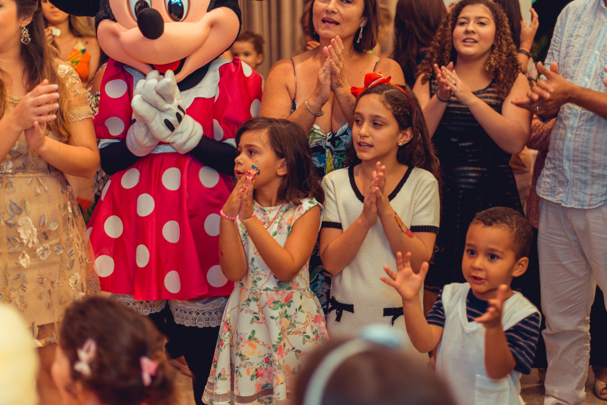 aniversario infantil salvador minnie 
 rosa festa 1 ano 2 fotografia foto fotografa fotografo decor party ideias diferente bolo bonito melhor perfeito buffet