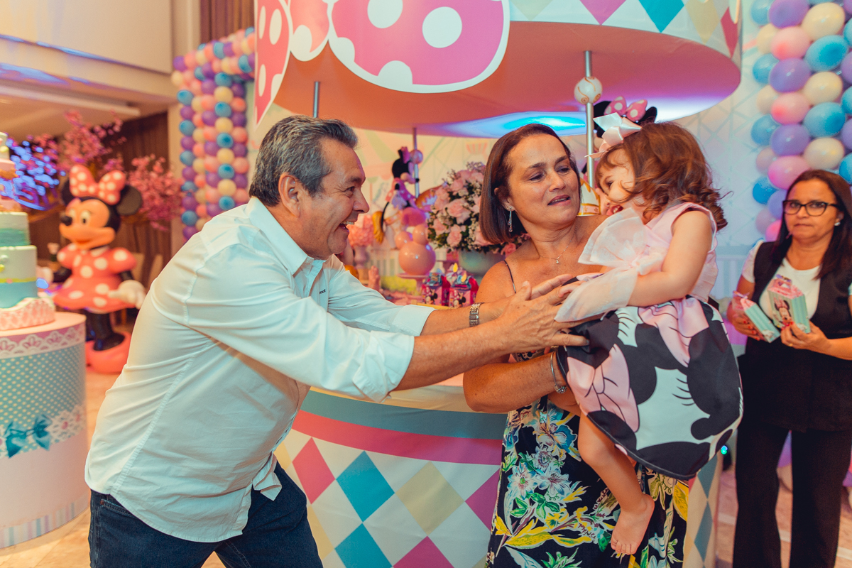 aniversario infantil salvador minnie 
 rosa festa 1 ano 2 fotografia foto fotografa fotografo decor party ideias diferente bolo bonito melhor perfeito buffet