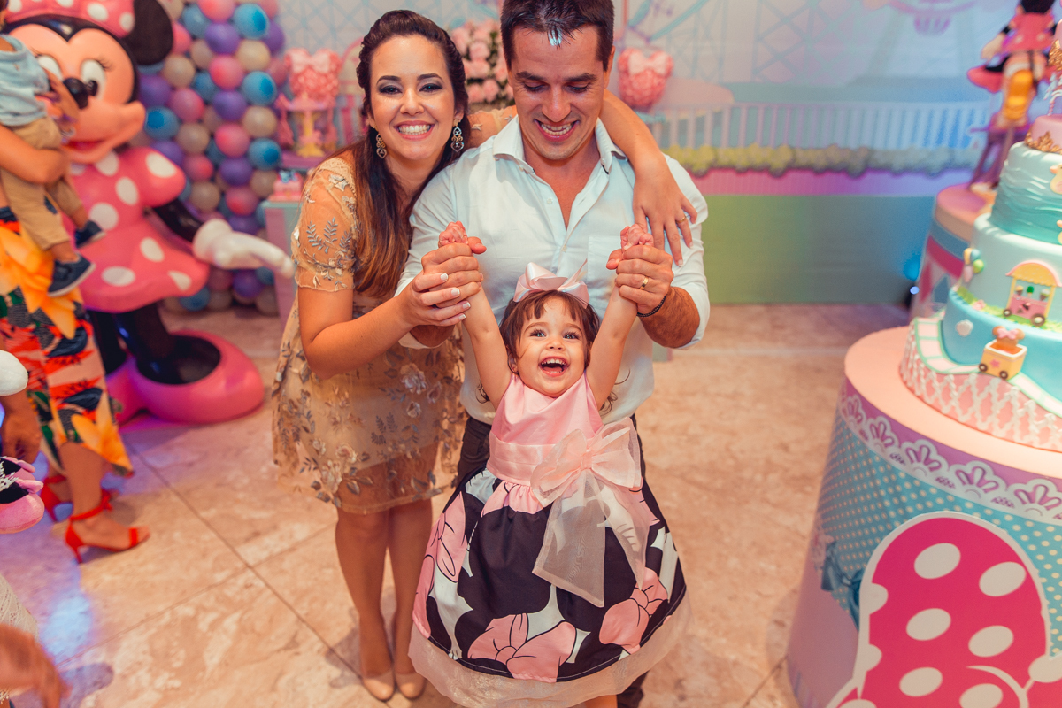 aniversario infantil salvador minnie 
 rosa festa 1 ano 2 fotografia foto fotografa fotografo decor party ideias diferente bolo bonito melhor perfeito buffet