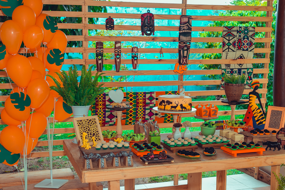 aniversario infantil espaço guatari fotografia foto fotografo melhor africa decoração festa 1 ano ideias diferente buffet roupa convidados salgados brinquedos verde