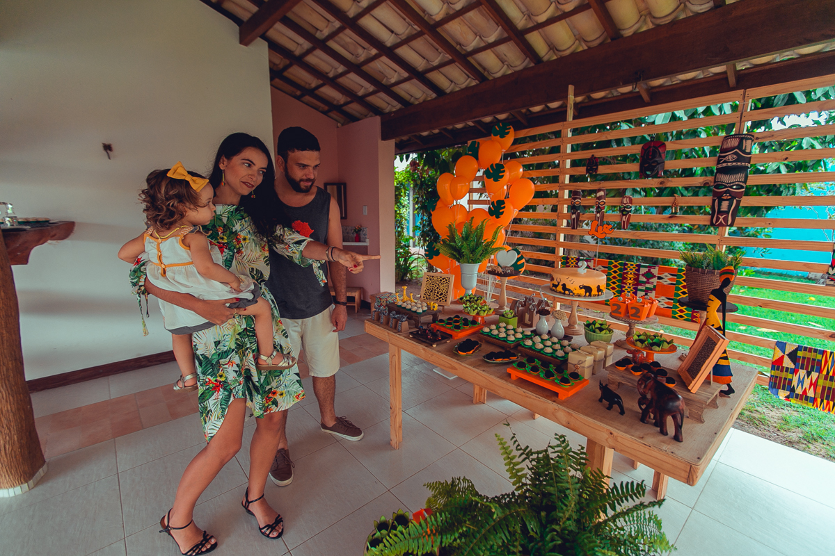 aniversario infantil espaço guatari fotografia foto fotografo melhor africa decoração festa 1 ano ideias diferente buffet roupa convidados salgados brinquedos verde