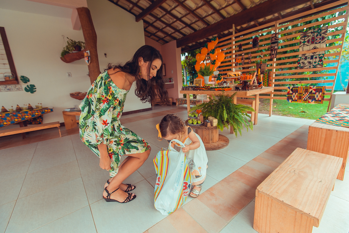 aniversario infantil espaço guatari fotografia foto fotografo melhor africa decoração festa 1 ano ideias diferente buffet roupa convidados salgados brinquedos verde