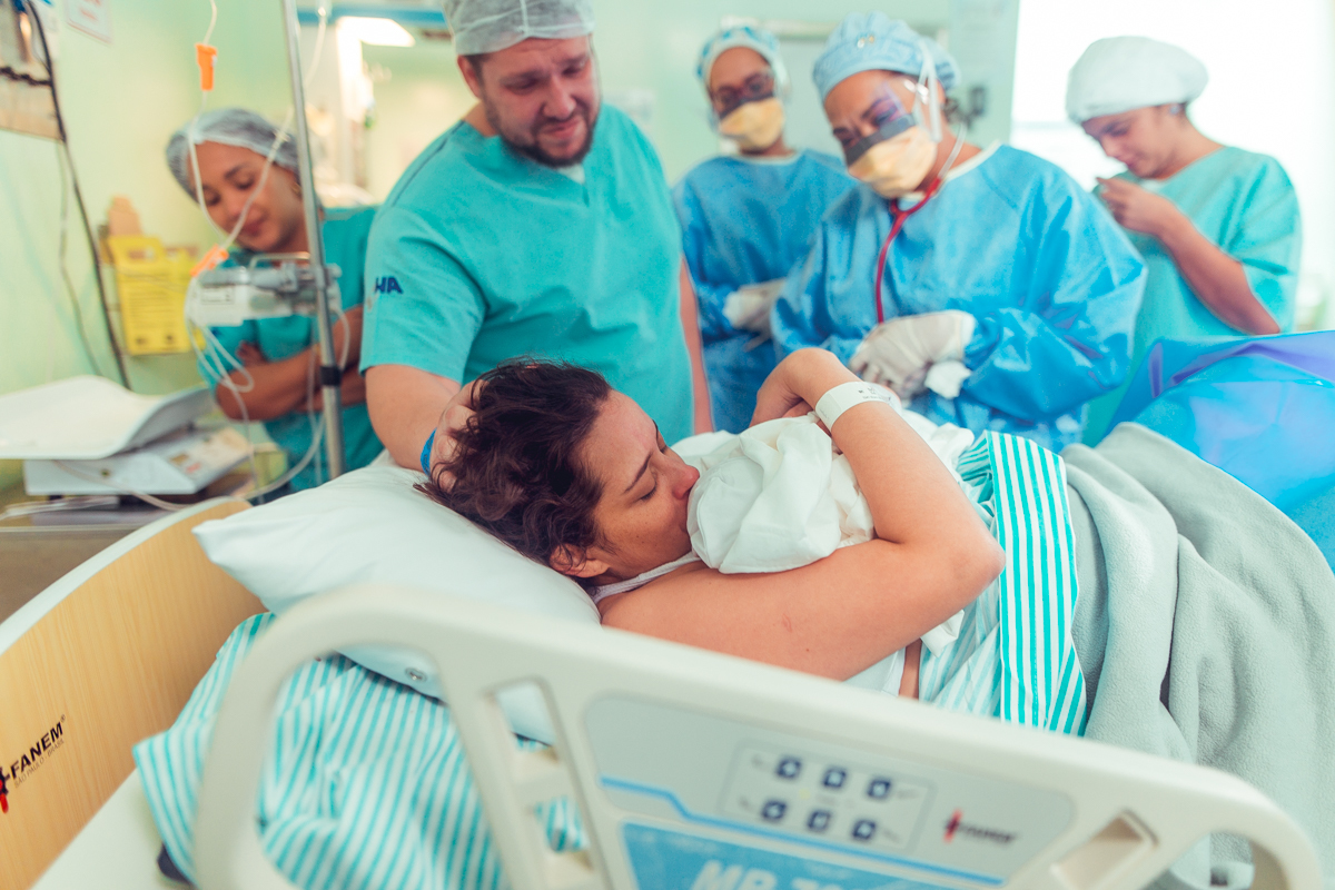 adriana monteiro rodrigo lemos obstare salvador obstetra parto normal natural cesariana cesarea hospital aliança doula enfermeira maternidade humanizado anestesia analgesia sem dor quarto pre natal gravida gravidez dra dr