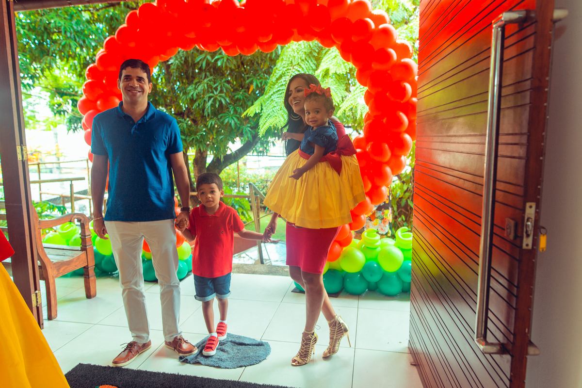 brinkae buffet de festa infantil salvador decoração 1 ano menina menino branca de neve foto fotografia fotografa fotografo melhor ideias diferente criativo bonito senhoritas