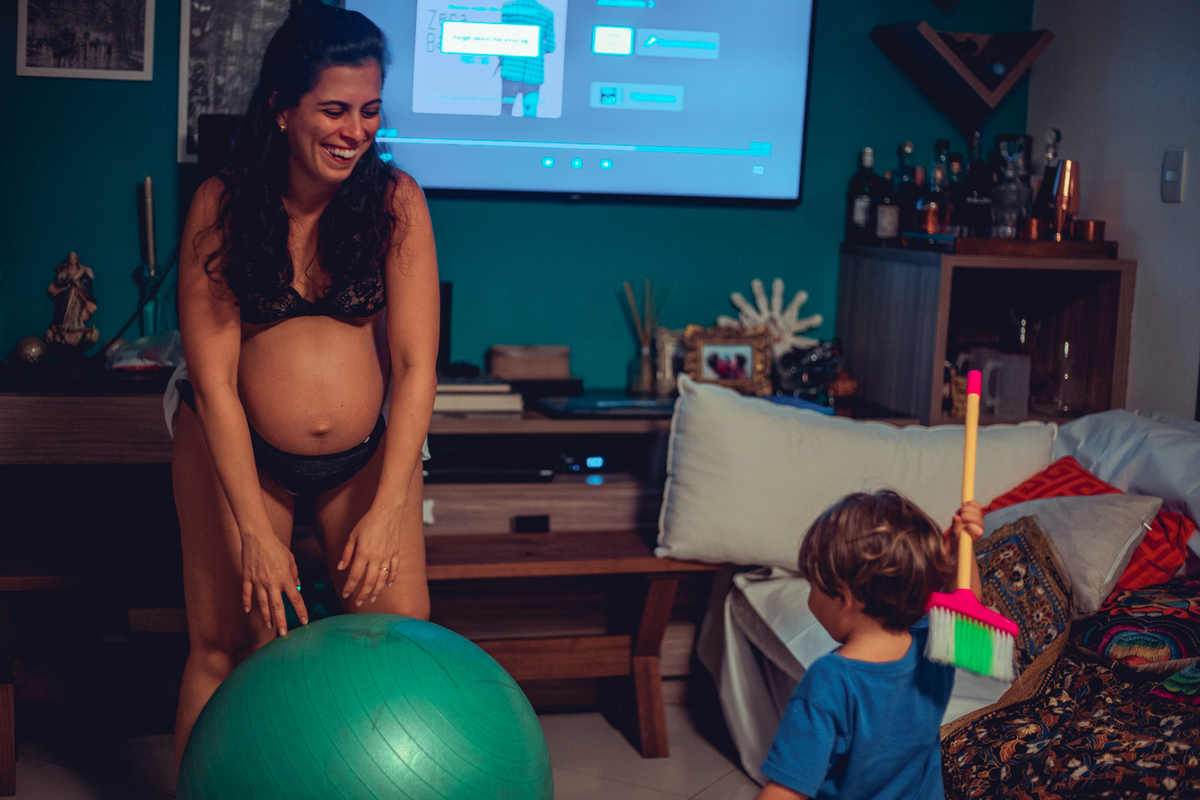 fotografia foto senhoritas parto nascimento humanizado domiciliar marilena maiana obstetra em casa na agua piscina salvador melhor documental espontanea doula
