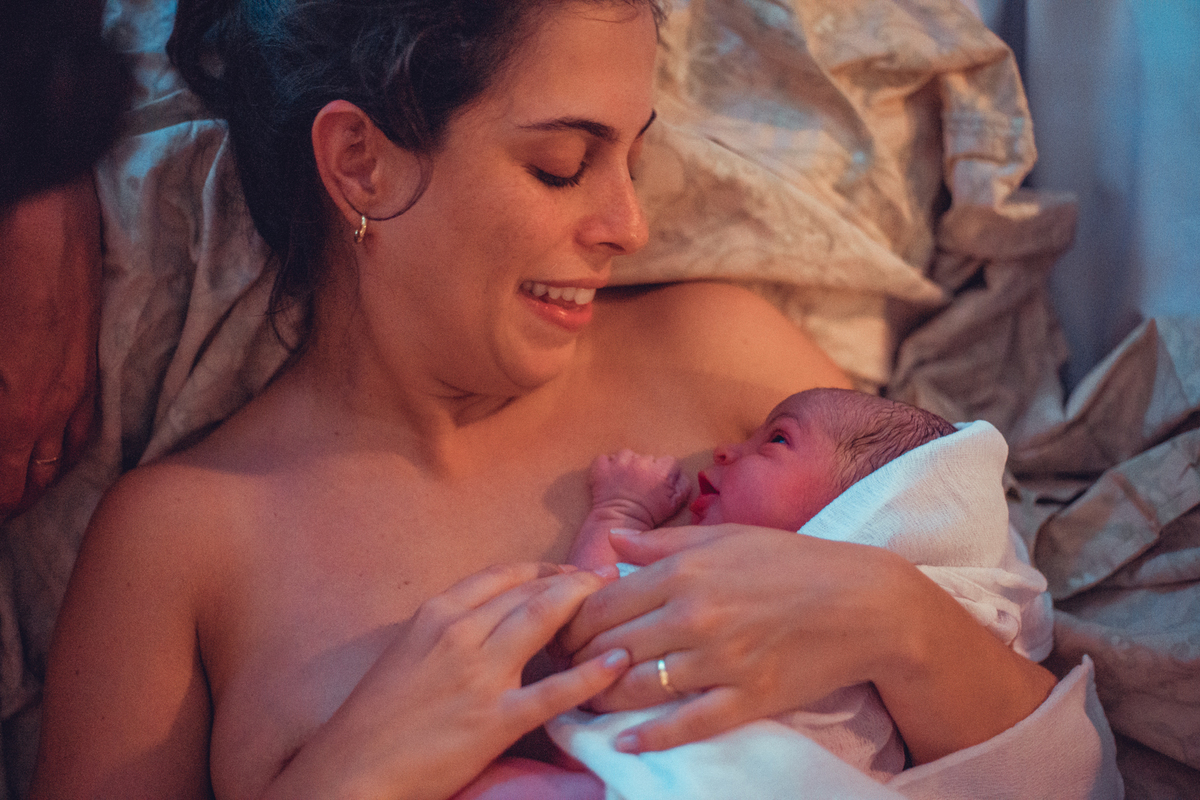 fotografia foto senhoritas parto nascimento humanizado domiciliar marilena maiana obstetra em casa na agua piscina salvador melhor documental espontanea doula