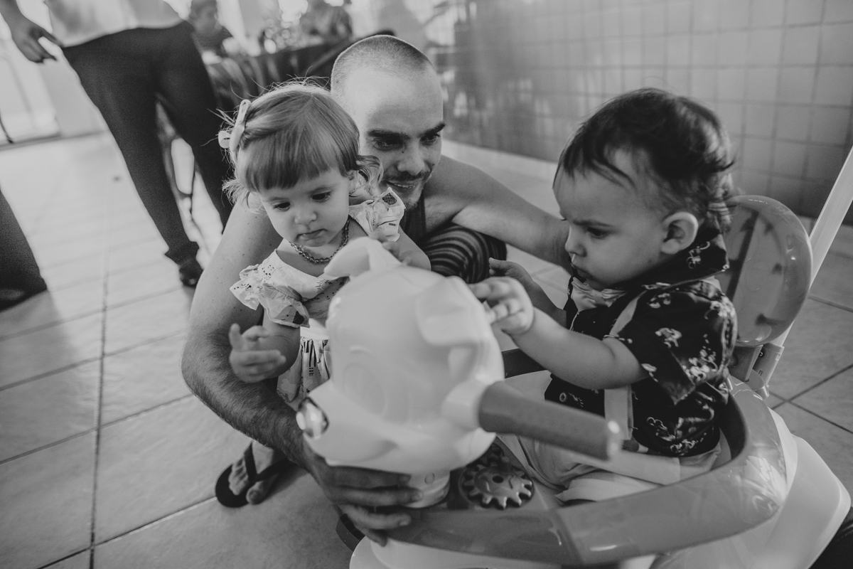 aniversario infantil fotografia fotografo salvador foto mickey decoração festa buffet 1 ano um salao de festas melhor entrada decor bolo doces decorados mesa balao painel pai filho fantasia roupa saudavel piscina de bolinnha