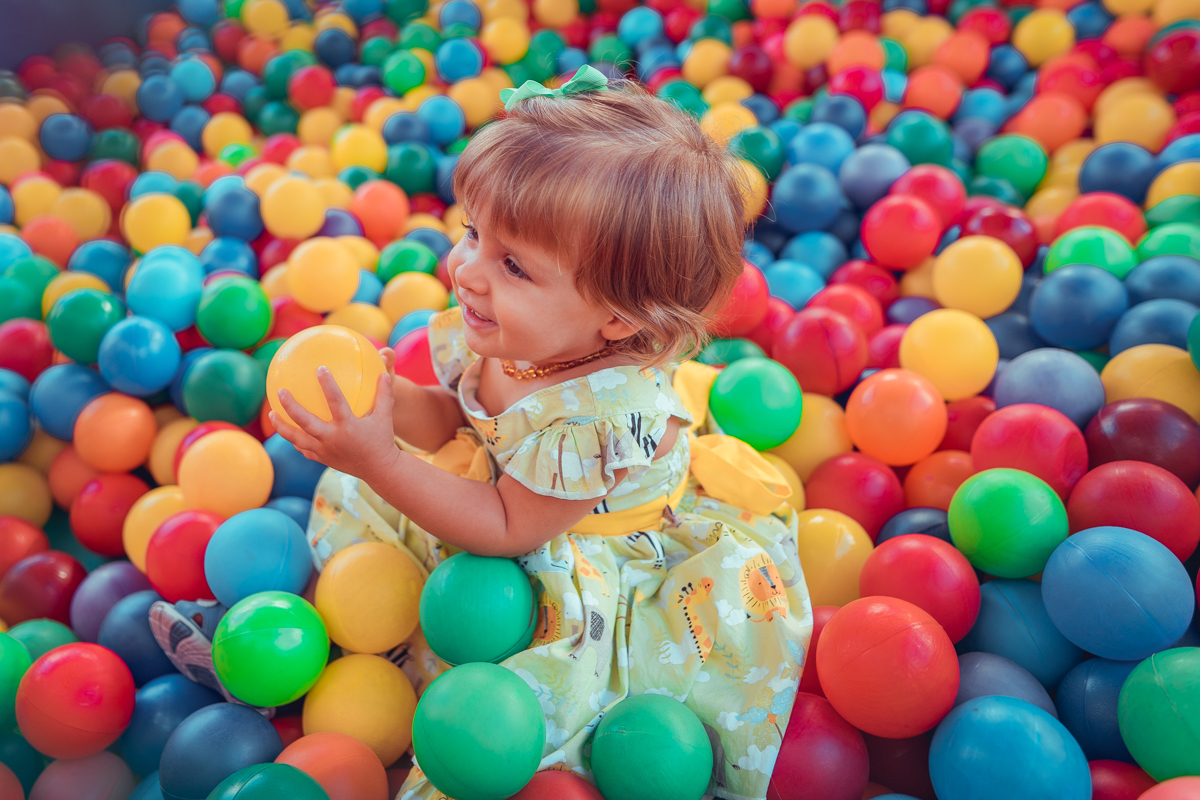 aniversario infantil fotografia fotografo salvador foto mickey decoração festa buffet 1 ano um salao de festas melhor entrada decor bolo doces decorados mesa balao painel pai filho fantasia roupa convidados lista saudavel piscina de bolinnha