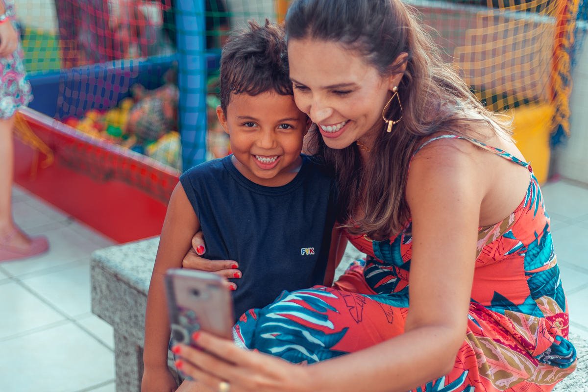 aniversario infantil fotografia fotografo salvador foto mickey decoração festa buffet 1 ano um salao de festas melhor entrada decor bolo doces decorados mesa balao painel pai filho fantasia roupa convidados lista saudavel piscina de bolinnha pula pula
