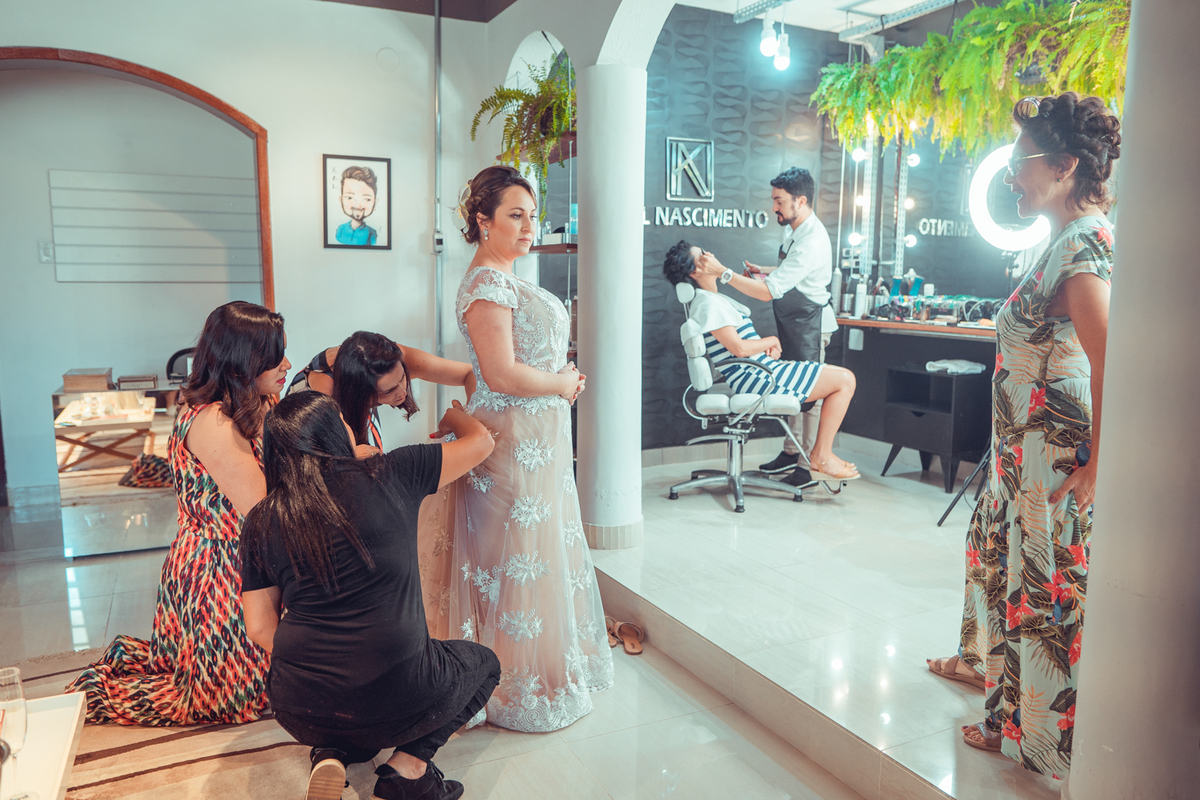 casamento casal noiva 2020 noivas noivo fotografo fotografos fotografa foto fotografia salvador buffet espaço aberto natureza vestido aluguel diferente