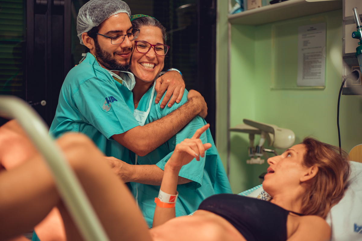 parto normal natural fotografia fotografa foto melhor senhoritas feto e afeto obstetra salvador hospital aliança anestesia doula doulas piscina video filme