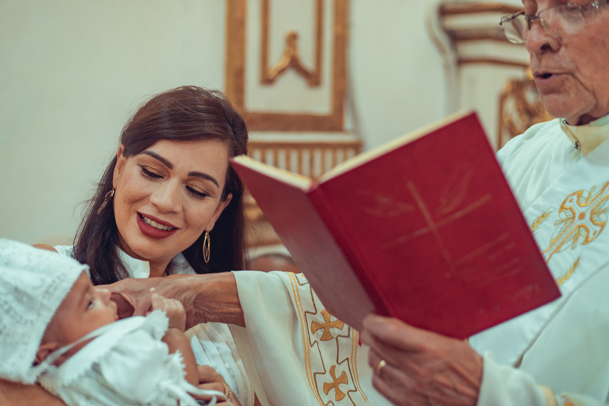batizado batismo foto fotografia fotografa fotografo melhor igreja do bonfim salvador documental espontanea