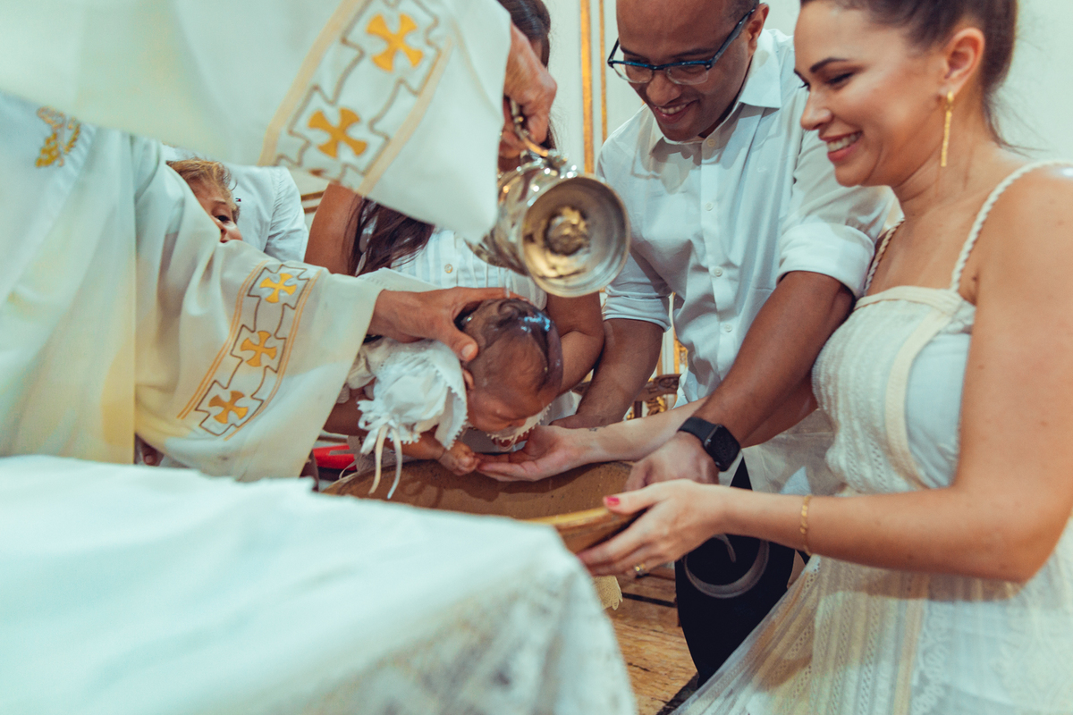 batizado batismo foto fotografia fotografa fotografo melhor igreja do bonfim salvador documental espontanea