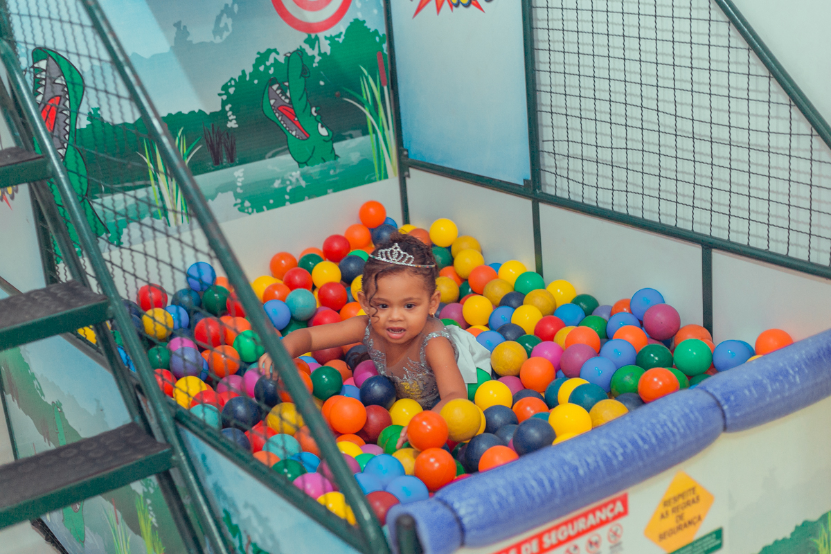 festa infantil frozen buffet salvador senhoritas fotografia 3 anos decoracao frozen2 plotagem decorativo bolo doces salgados brinquedos