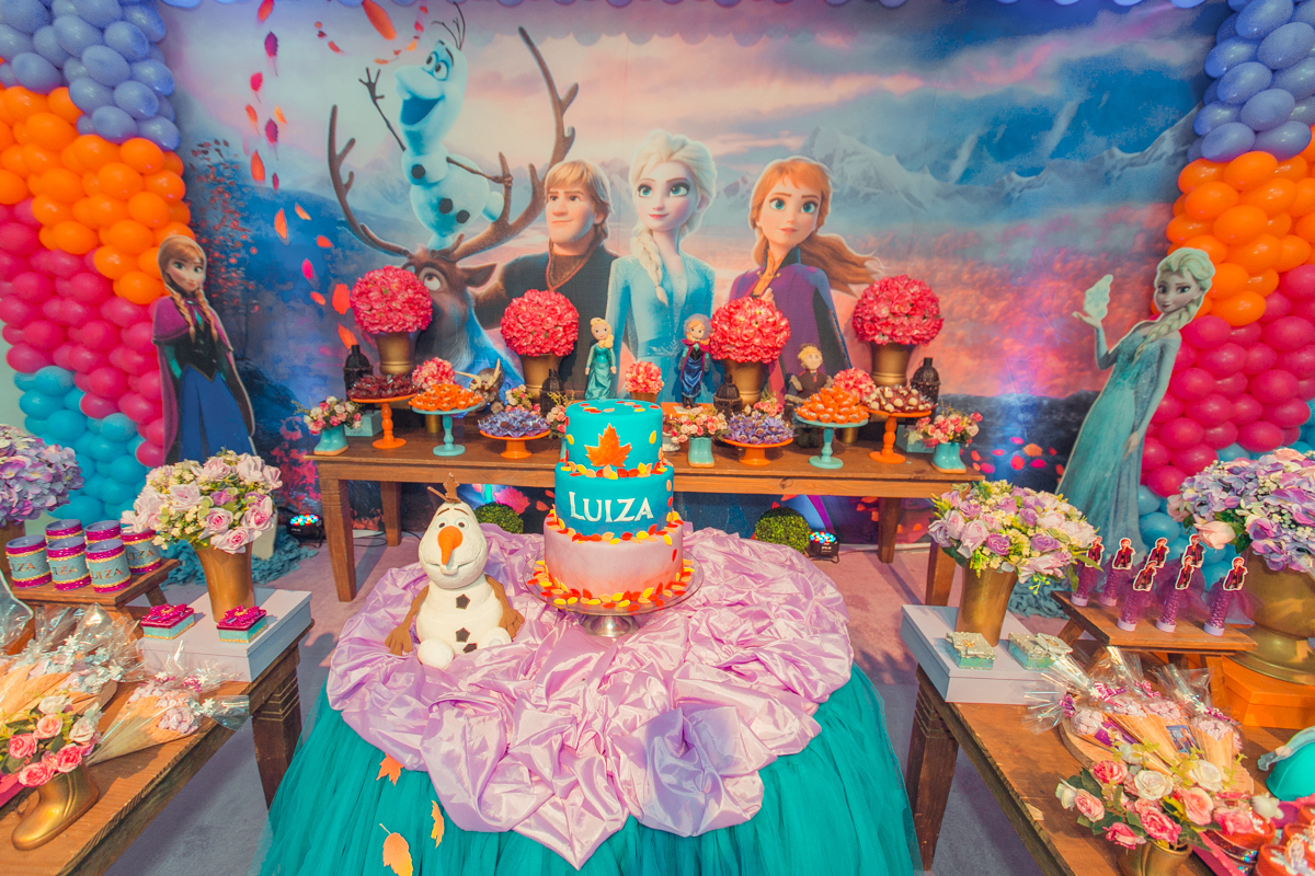 festa infantil frozen buffet salvador senhoritas fotografia 3 anos decoracao frozen2 plotagem decorativo bolo doces salgados  